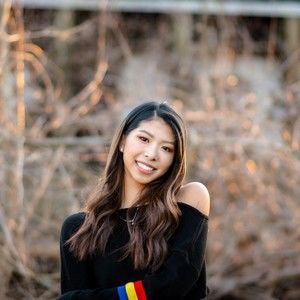 Meet your Posher, Esther